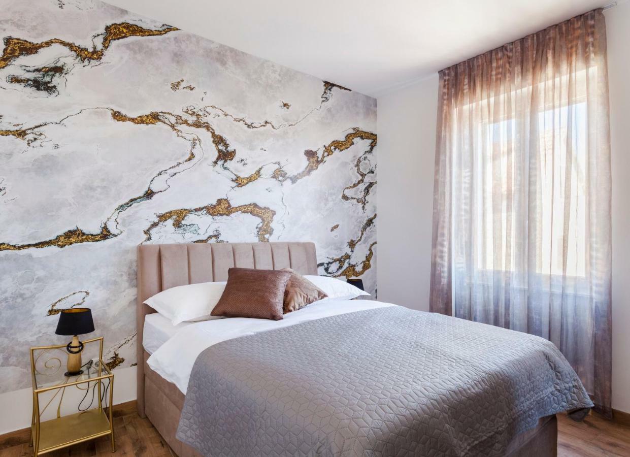 Cozy Apartment Lile In The Heart Of Old Town Split Exteriör bild