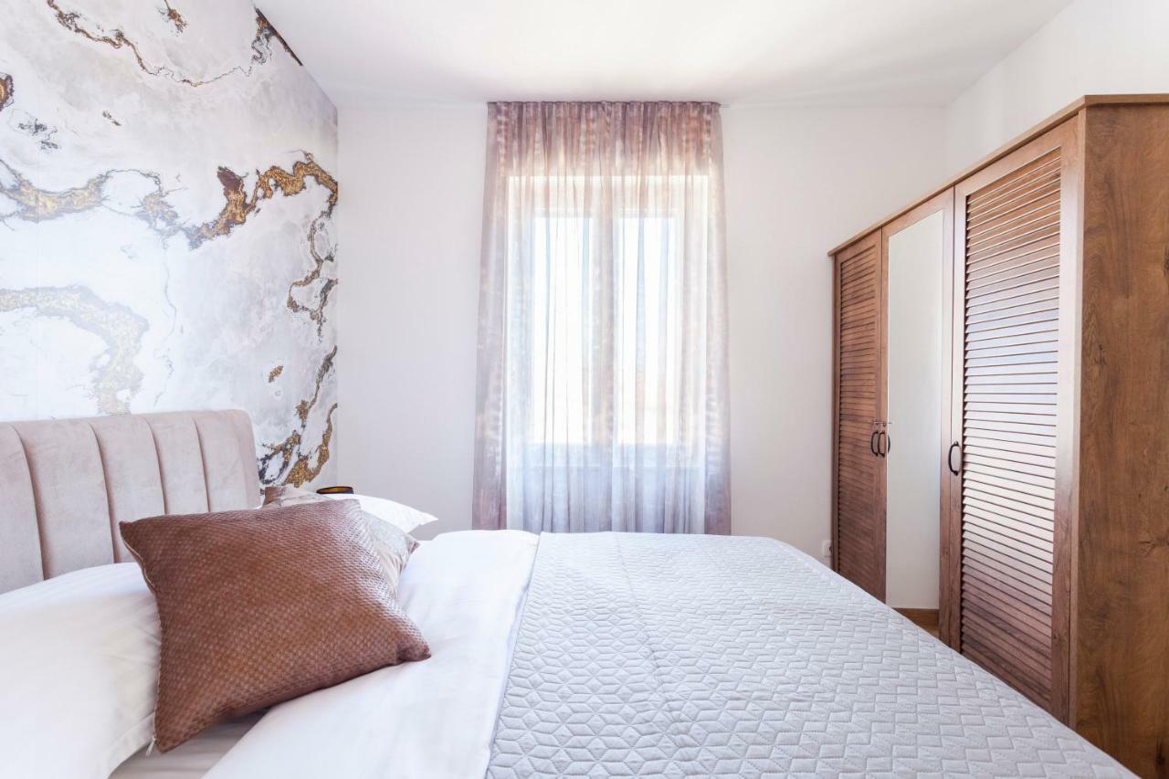 Cozy Apartment Lile In The Heart Of Old Town Split Exteriör bild